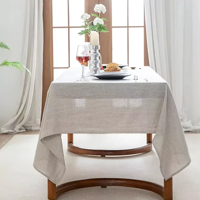 Can the Right Tablecloth Transform a Professional Tablescape Aesthetic