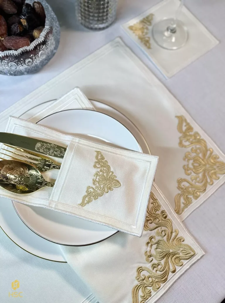 embroidered-napkins 3-3