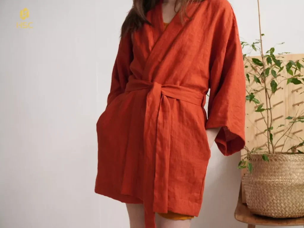Why Are Wholesale Soft Washed Linen Bathrobes Growing So Fast in Popularity